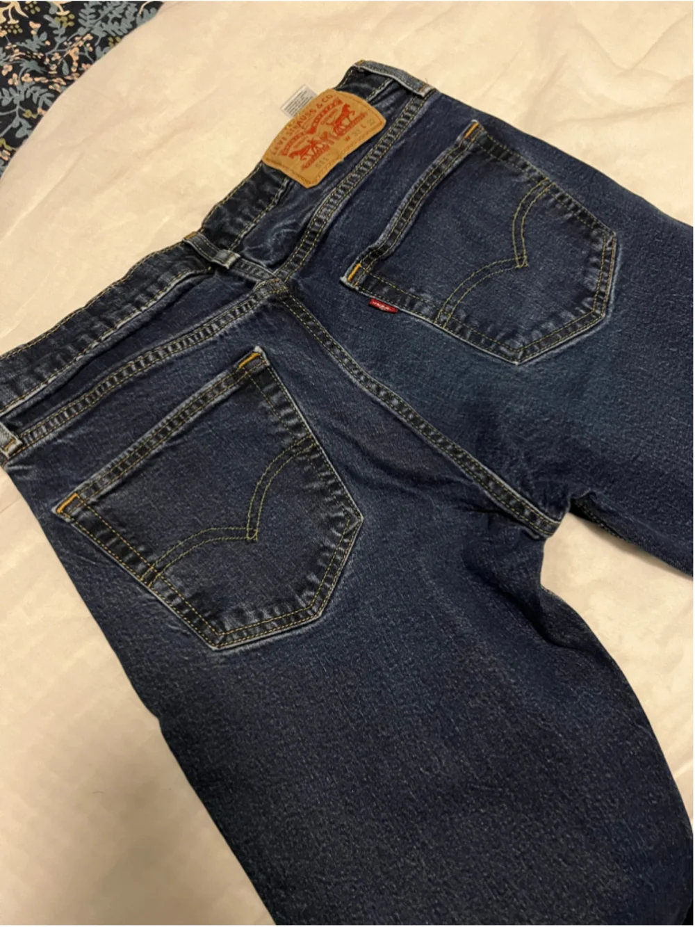 Men's Levi's 511 Slim Jeans Dark Blue Waist 33 L 32